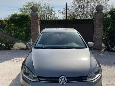Usata VW Golf VII 110 CV (80 kW) 2016 Grigio Utilitaria