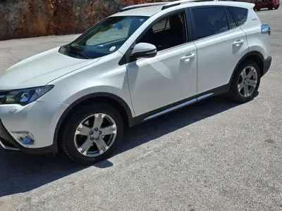 Usata Toyota RAV4 Active 124 CV (91 kW) 2014 Bianco SUV