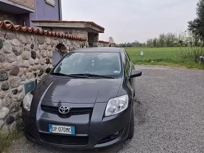 Usata Toyota Auris 2008 Grigio Utilitaria