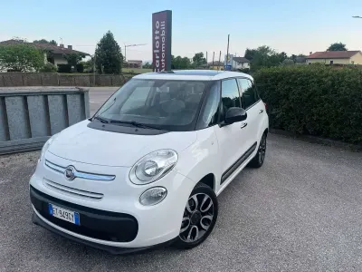 Usata Fiat 500L Lounge 84 CV (61 kW) 2013 Bianco Monovolume