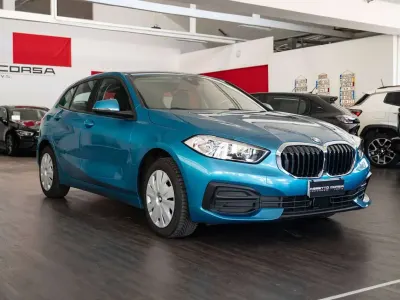 Usata BMW 116 116 CV (85 kW) 2023 Blu/azzurro Utilitaria
