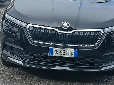 Usata Skoda Kamiq Ambition 110 CV (80 kW) 2022 Nero SUV