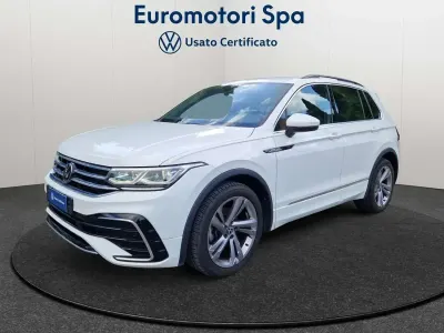 Usata VW Tiguan R-line 150 CV (110 kW) 2022 Bianco SUV