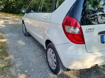 Usata Mercedes A160 95 CV (69 kW) 2010 Bianco Berlina