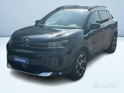 Begagnad Citroën C5 Aircross Shine 131 HK (96 kW) 2023 Svart SUV