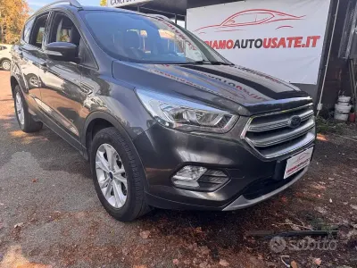 Begagnad Ford Kuga Titanium S 150 HK (110 kW) 2017 Grå SUV