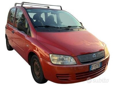 Usata Fiat Multipla Dynamic 119 CV (87 kW) 2006 Arancione Monovolume