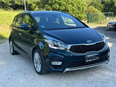 Usata Kia Carens Platinum 141 CV (103 kW) 2017 Blu Monovolume