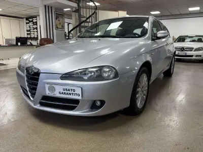 Occasion Alfa Romeo 147 Distinctive 120 PK (88 kW) 2007 Zilver Hatchback