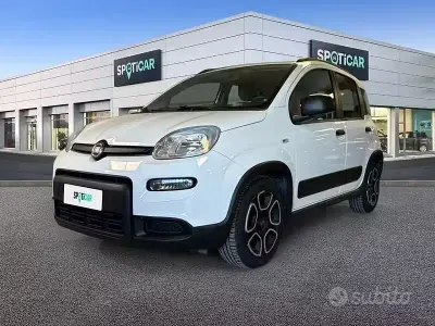 Begagnad Fiat Panda City Life 70 HK (51 kW) 2022 Vit Halvkombi