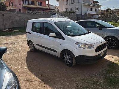 Usata Ford Transit Courier 2016 Bianco Furgone