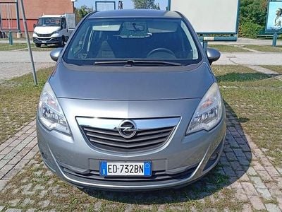 Usata Opel Meriva 95 CV (69 kW) 2011 Grigio Monovolume