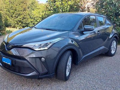 Usata Toyota C-HR Business Edition 98 CV (72 kW) 2022 Grigio SUV