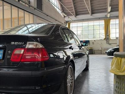 Usata BMW 328 193 CV (141 kW) 1999 Nero Berlina