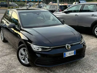 Usata VW Golf VIII Life 116 CV (85 kW) 2021 Other Berlina