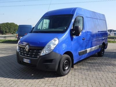 Renault Master T28