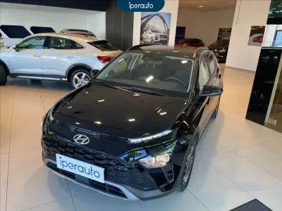 Käytetty Hyundai Bayon 101 HP (74 kW) 2022 Musta Katumaasturi