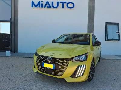Nuova Peugeot 208 Business-Line 100 CV (73 kW) 2026 Giallo Utilitaria