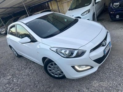 usata Hyundai i30 1.4BENZINA CON IMP.GPL/PERMUTE