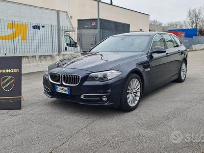 Usata BMW 525 Luxury Line 218 CV (160 kW) 2014 Grigio Station wagon