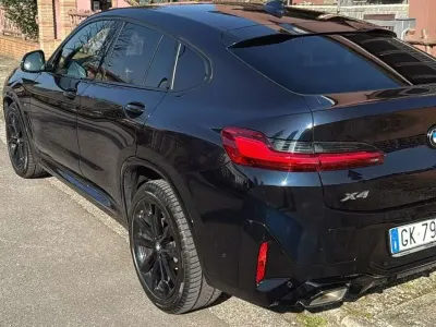 Usata BMW X4 M Sport 190 CV (139 kW) 2022 Nero SUV