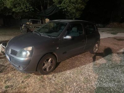 Renault Clio II