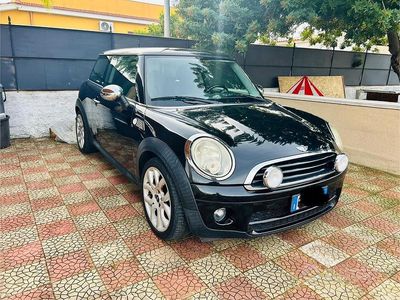 Usata Mini Cooper D 2010 Nero Utilitaria