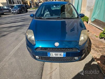 Usata Fiat Punto 2012 Blu Utilitaria