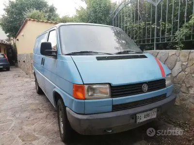 Usata VW Transporter 1991 Blu Furgone