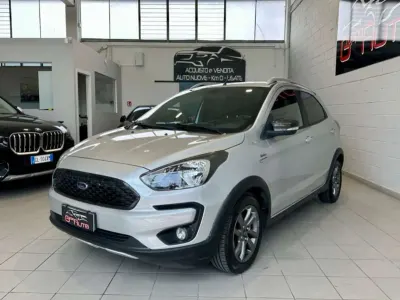 Usata Ford Ka Active 86 CV (63 kW) 2019 Argento Berlina