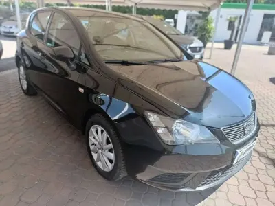 Usata Seat Ibiza CONNECT 75 CV (55 kW) 2017 Nero Berlina