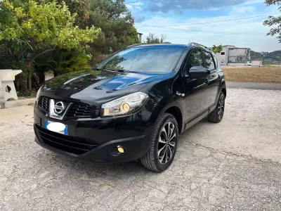 Usata Nissan Qashqai 110 CV (80 kW) 2012 Nero SUV