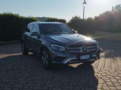 Usata Mercedes GLC250 204 CV (150 kW) 2015 Grigio SUV