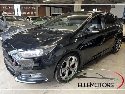 Usata Ford Focus ST 250 CV (183 kW) 2016 Nero Berlina