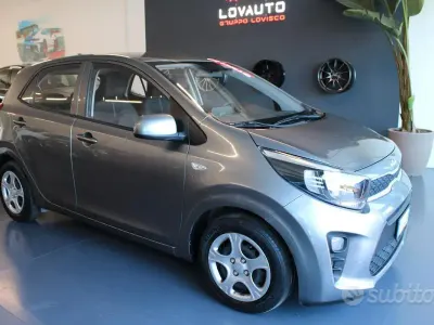 Usata Kia Picanto Urban 67 CV (49 kW) 2022 Grigio Utilitaria