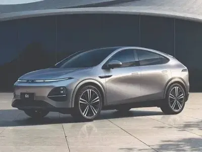 Nuova XPENG G6 110 kW (150 CV) 2026 Grigio SUV
