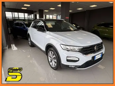 Usata VW T-Roc Style 150 CV (110 kW) 2021 Perlato SUV