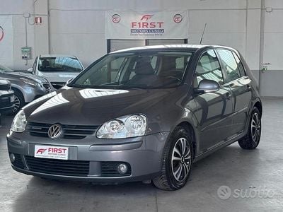 Usata VW Golf VI Comfortline 104 CV (76 kW) 2008 Grigio Utilitaria