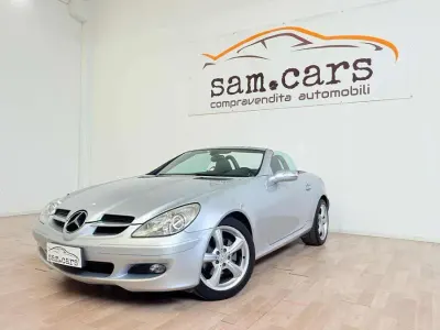 Usata Mercedes SLK200 163 CV (119 kW) 2004 Argento Cabrio