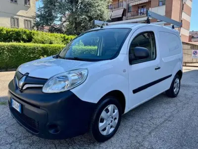 Usata Renault Kangoo 116 CV (85 kW) 2020 Bianco Monovolume