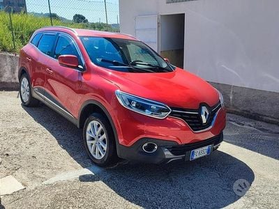 Usata Renault Kadjar Zen 110 CV (80 kW) 2016 Rosso SUV
