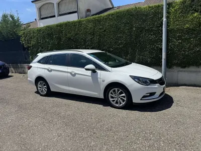 Usata Opel Astra 110 CV (80 kW) 2019 Station wagon