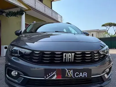 Usata Fiat Tipo Sport 131 CV (96 kW) 2021 Grigio Berlina