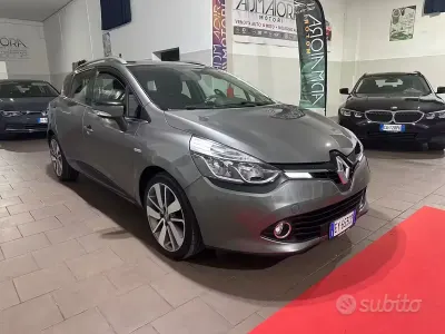 Usata Renault Clio GrandTour 90 CV (66 kW) 2015 Grigio Station wagon