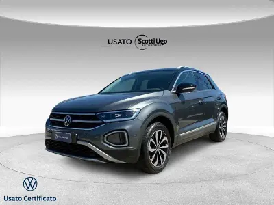 Usata VW T-Roc Style 110 CV (80 kW) 2023 Grigio SUV