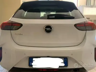 Usata Opel Corsa GS Line 102 CV (75 kW) 2023 Bianco Utilitaria
