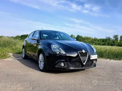 Usata Alfa Romeo Giulietta Business 120 CV (88 kW) 2016 Utilitaria