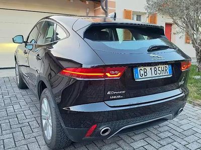 Usata Jaguar E-Pace 200 CV (147 kW) 2020 Nero SUV