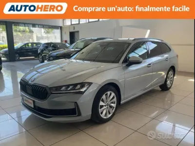 Usata Skoda Superb 150 CV (110 kW) 2026 Grigio Station wagon