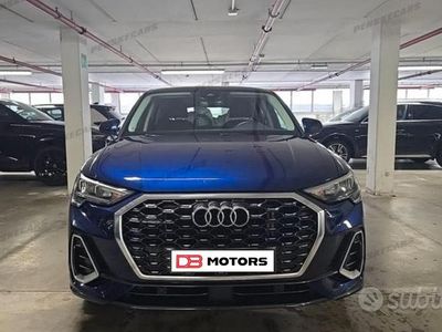 Begagnad Audi Q3 Business Plus 149 HK (109 kW) 2022 Blå SUV